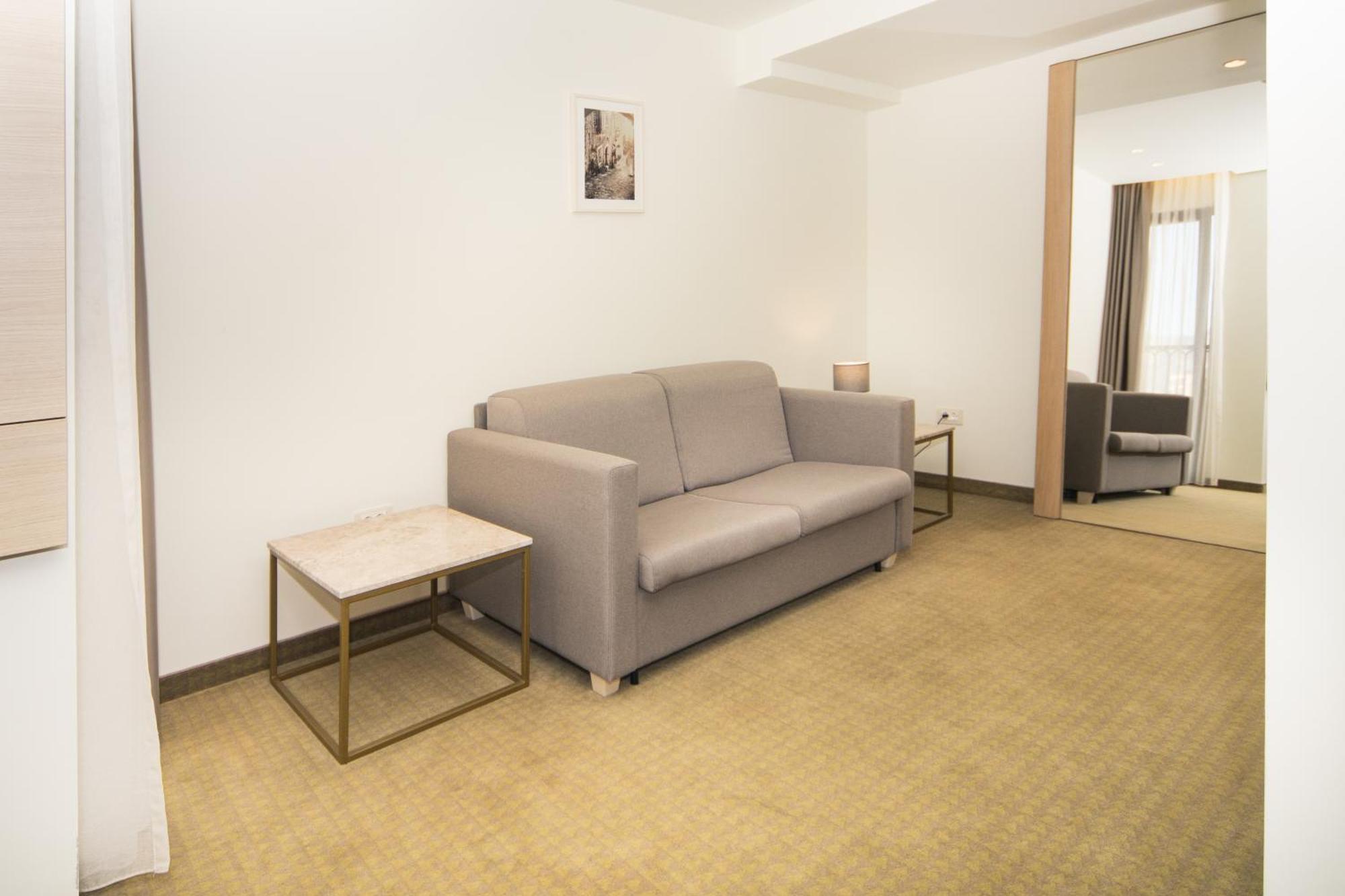 Hotel Pima Budva Eksteriør bilde