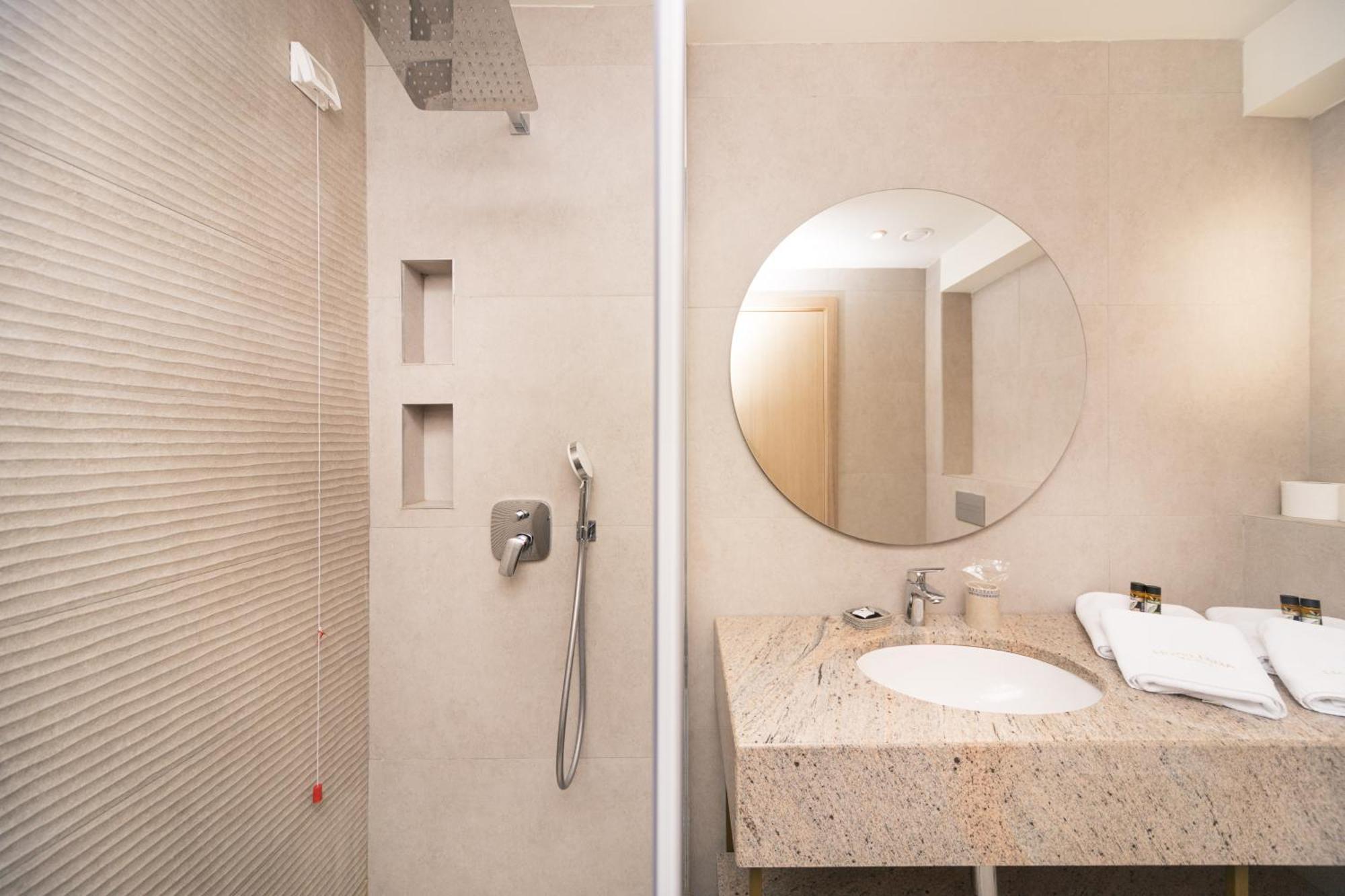 Hotel Pima Budva Eksteriør bilde