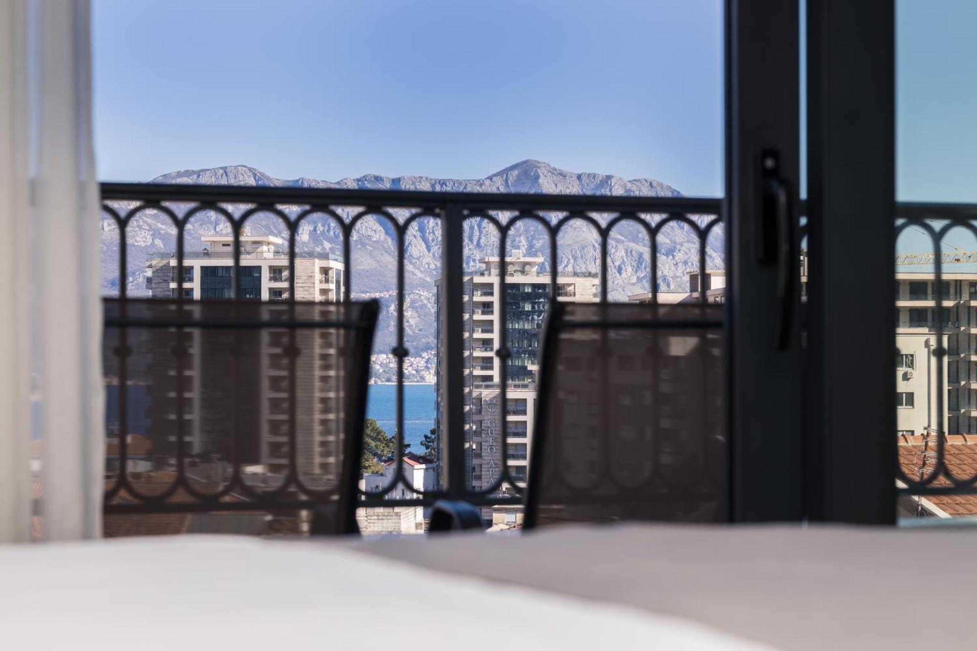 Hotel Pima Budva Eksteriør bilde
